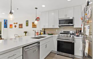 2 beds, 2 baths, $3,500, Unit # 3 A