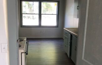 1 bed, 1 bath, $625, Unit 421