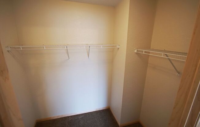 1 bed, 1 bath, 780 sqft, $1,374, Unit 410