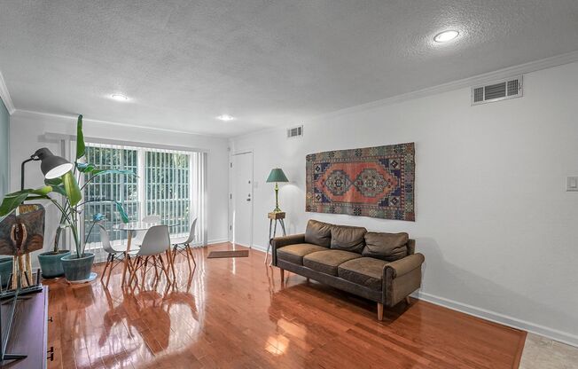 1 bed, 1 bath, $1,445