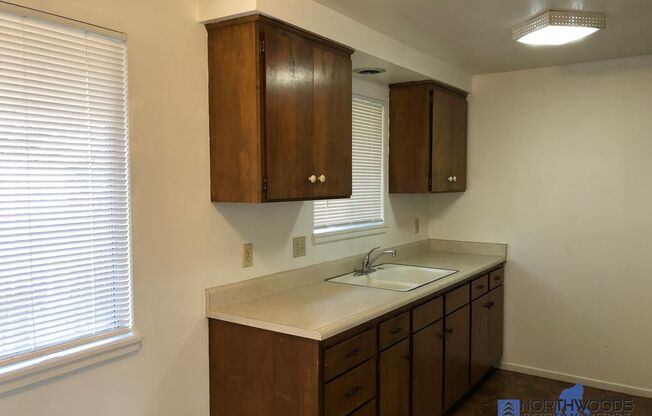 1 bed, 1 bath, $1,100