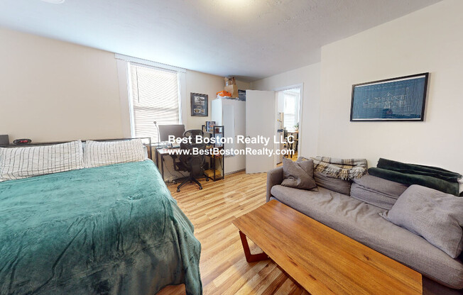 16 Warren Ave Apt 2
