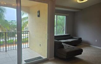 3 beds, 2 baths, $2,800