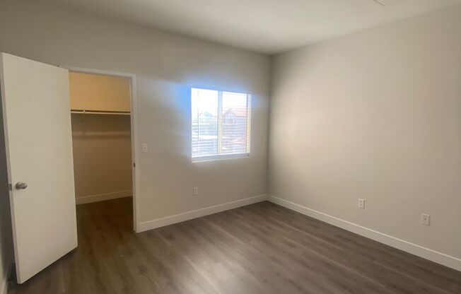 1 bed, 1 bath, $1,400, Unit 2058