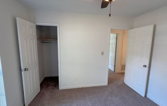 3 beds, 2 baths, $1,435