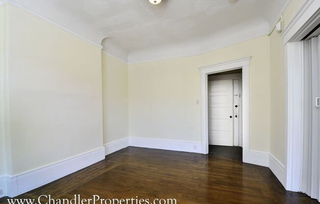 652-656 Clayton Street