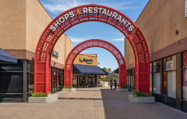 Dining and Shopping at Gateway Plaza near The Estates at Park Place, 3400 Stevenson Boulevard, CA