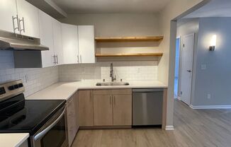 2 beds, 1 bath, $1,299, Unit #4