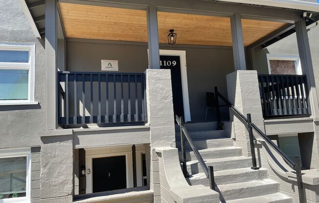 1 bed, 1 bath, 450 sqft, $1,200, Unit 12