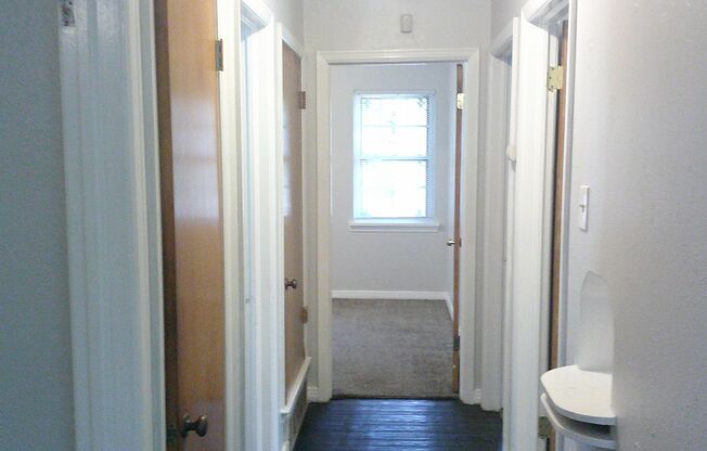 3 beds, 1 bath, $1,500