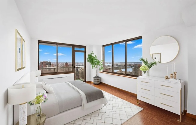 3 beds, 3.5 baths, 2,066 sqft, $13,995, Unit 42-CN