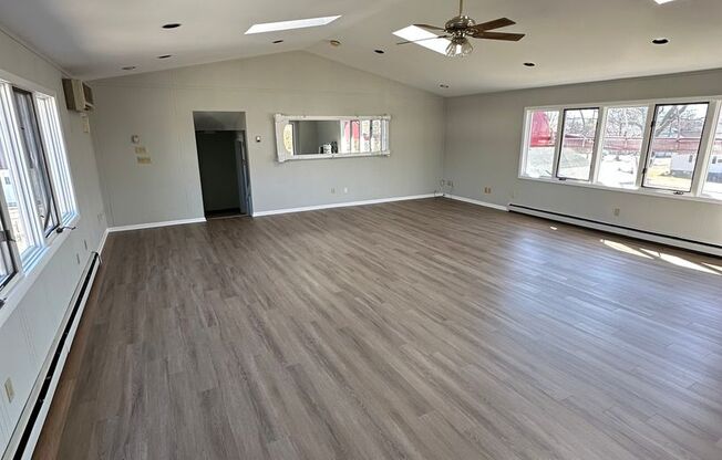 Sedgewick Ave 455-477