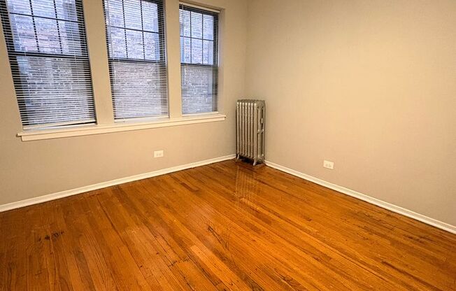 2 beds, 1 bath, 672 sqft, $1,125, Unit CA 143-2W