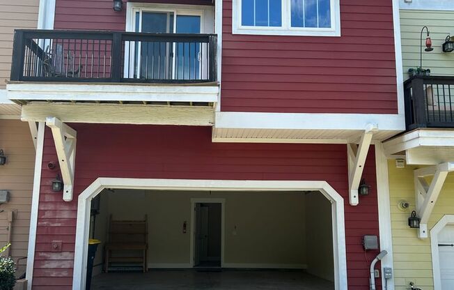 2 beds, 2 baths, $2,200