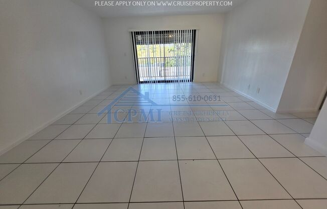 2 beds, 1 bath, 896 sqft, $2,250, Unit B405