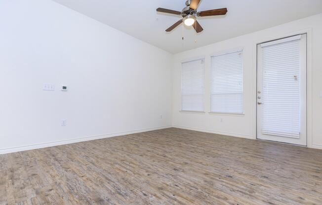 Home - Campus Apartments - Fort Worth, TX