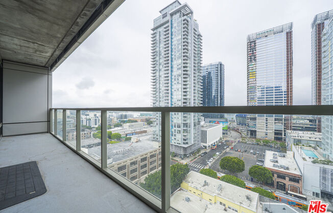 2 beds, 2 baths, 1,140 sqft, $4,500, Unit 1406