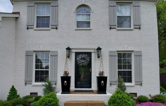 300 COLFAX DR