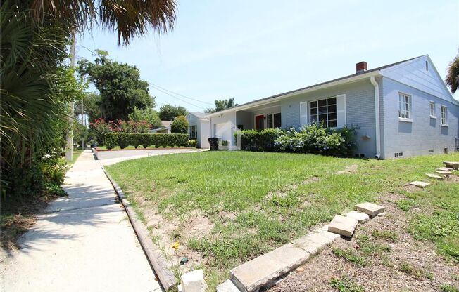 1639 OAKMONT LN