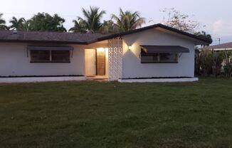 331 Bayshore Dr
