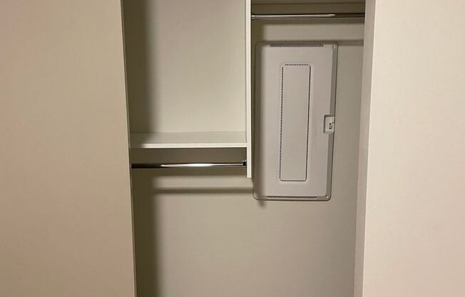 1 bed, 1 bath, 719 sqft, $1,650, Unit 606-MFTE