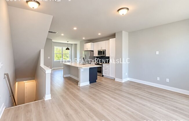 5014 CENTRAL AVE