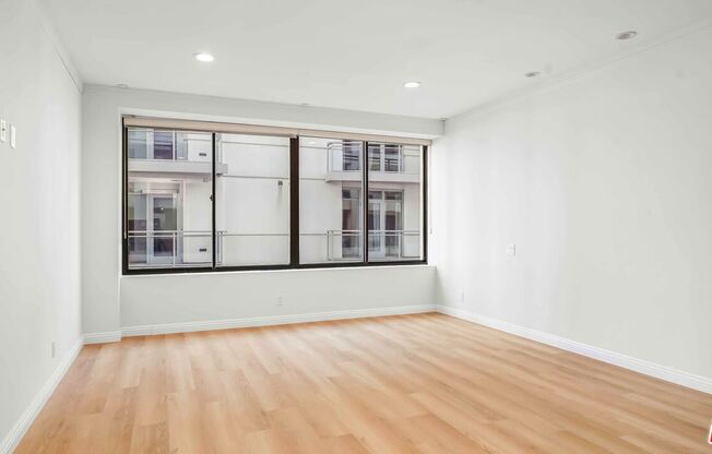 2 beds, 3 baths, 2,018 sqft, $6,800, Unit 305