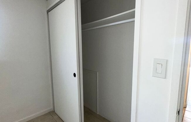 1 bed, 1 bath, $1,600, Unit A443