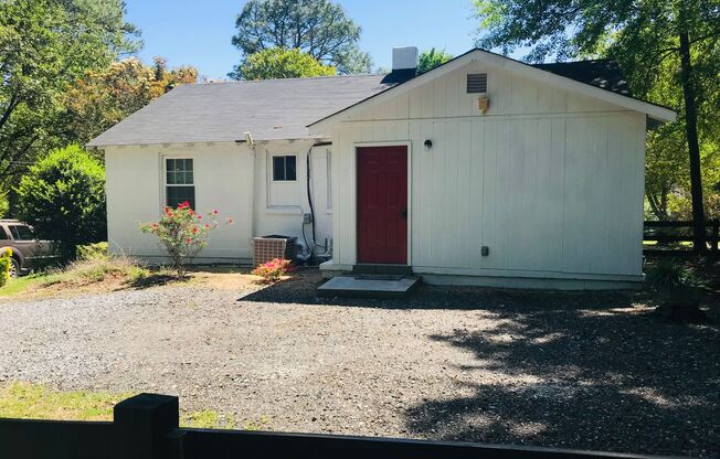 2 Bedroom/1 Bath