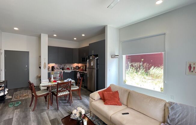 2559 Amber - Residential