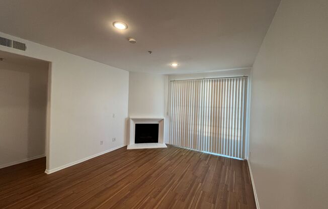 2 beds, 2 baths, 1,200 sqft, $2,998, Unit 108