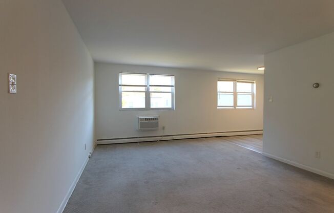 West Walnut Lane Apartments