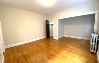 Studio, 1 bath, $2,100, Unit 17