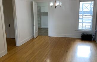 2 beds, 1 bath, 1,400 sqft, $900, Unit 8