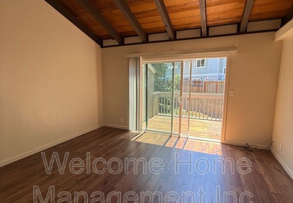 1611 Alvarado Avenue