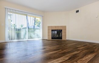 2 beds, 2 baths, 864 sqft, $2,555, Unit 225-Pen