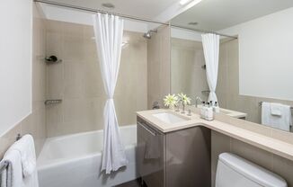 Studio, 1 bath, 564 sqft, $4,450, Unit 11-J