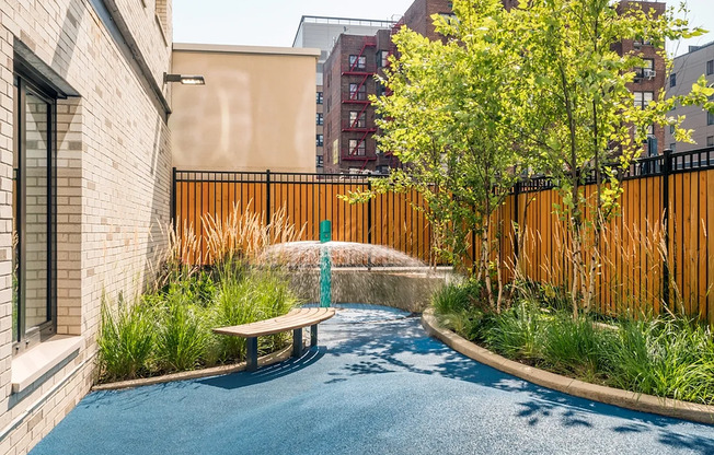 2 beds, 1 bath, $4,101, Unit 605