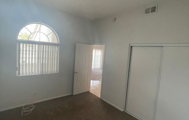 2 beds, 2 baths, $1,350, Unit # 223