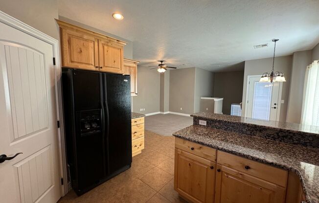 2 beds, 2 baths, $1,475, Unit # 58