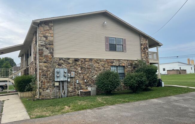 Maple Avenue Fourplexes