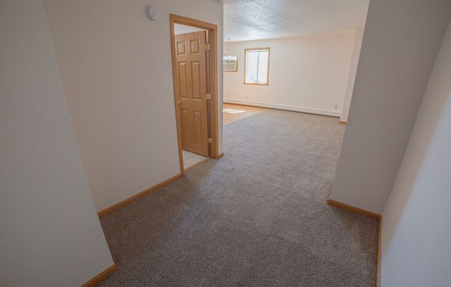 Studio, 1 bath, 430 sqft, $685, Unit 237