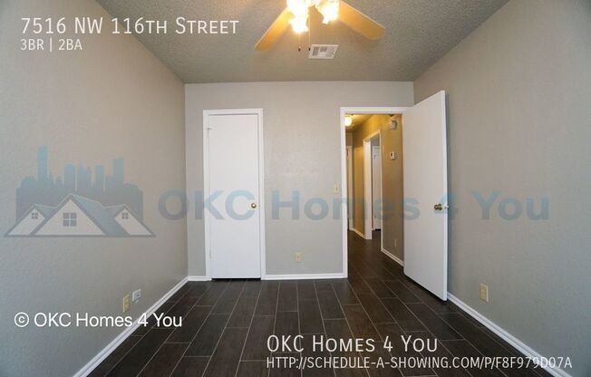 3 beds, 2 baths, 1,318 sqft, $1,425