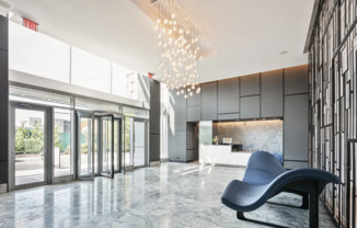 525 W 36 ST