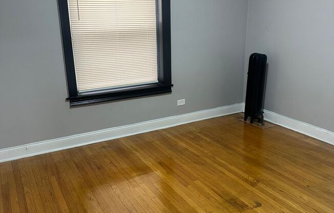 7945-53 S Langley Ave LLC