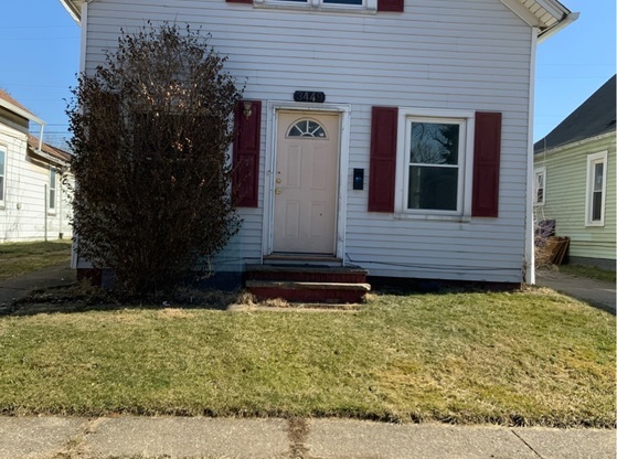 3449 E 71 ST