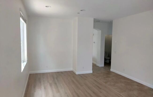 3268 Acaciawood Pl--Newly Remodeled 4 Bedroom House