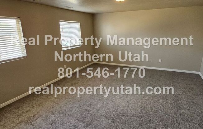 4 beds, 3 baths, $2,200