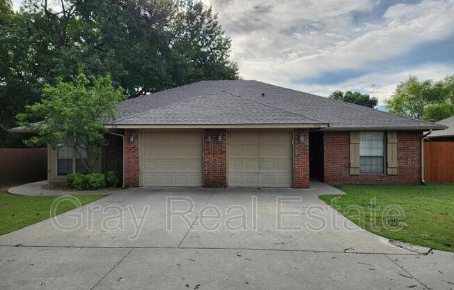 3 beds, 2 baths, $1,400