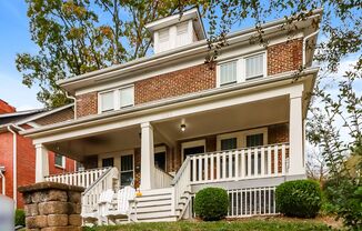 Beautiful Two Story Duplex in Historic Dilworth!